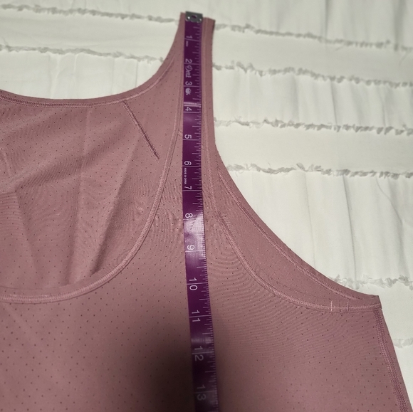 Lululemon mauve Sculpt II Tank Top - Picture 7 of 8
